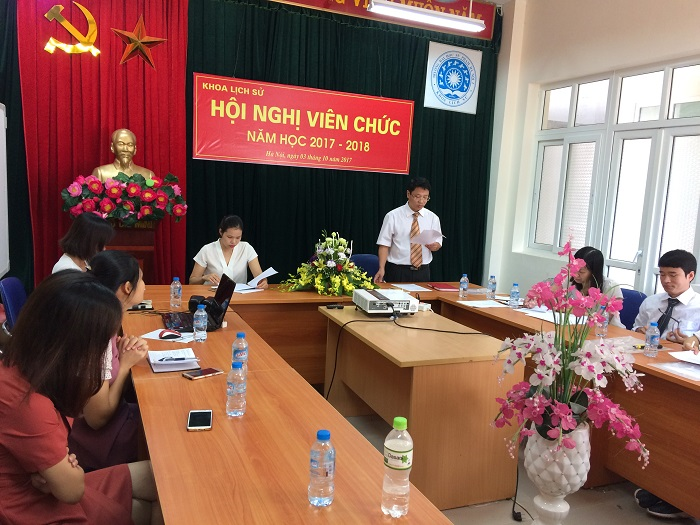 Hội nghị viên chức Khoa Lịch sử năm học 2017-2018