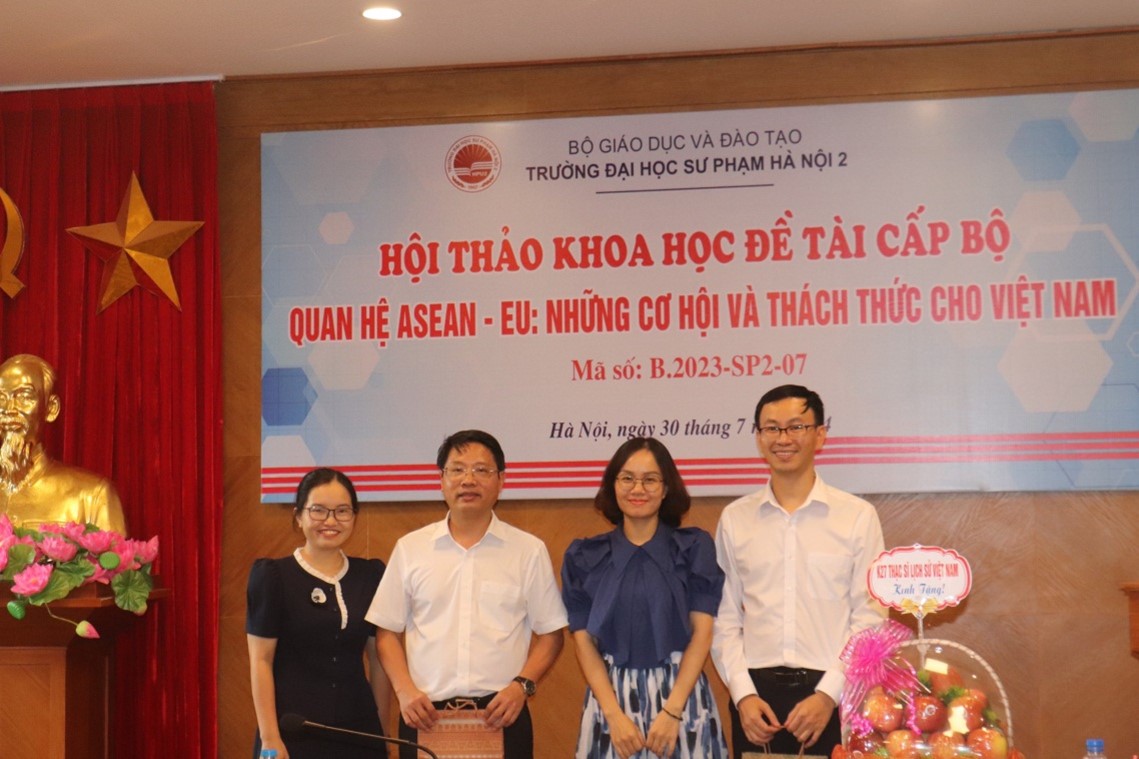 TS. Nguyễn Thị Nga tổ chức thành công Hội thảo khoa học với chủ đề “Quan hệ ASEAN – EU: Những cơ hội và thách thức cho Việt Nam”