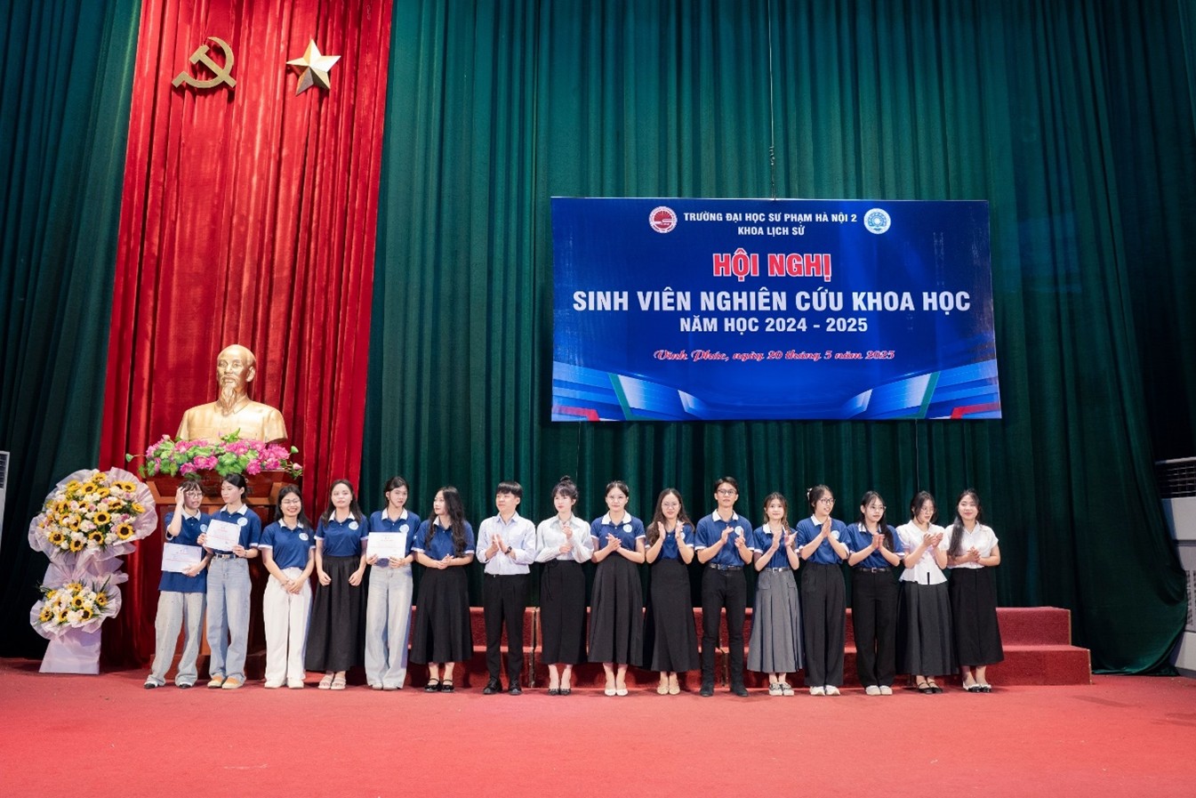 Hội nghị sinh viên nghiên cứu khoa học khoa Lịch sử năm học 2024-2025