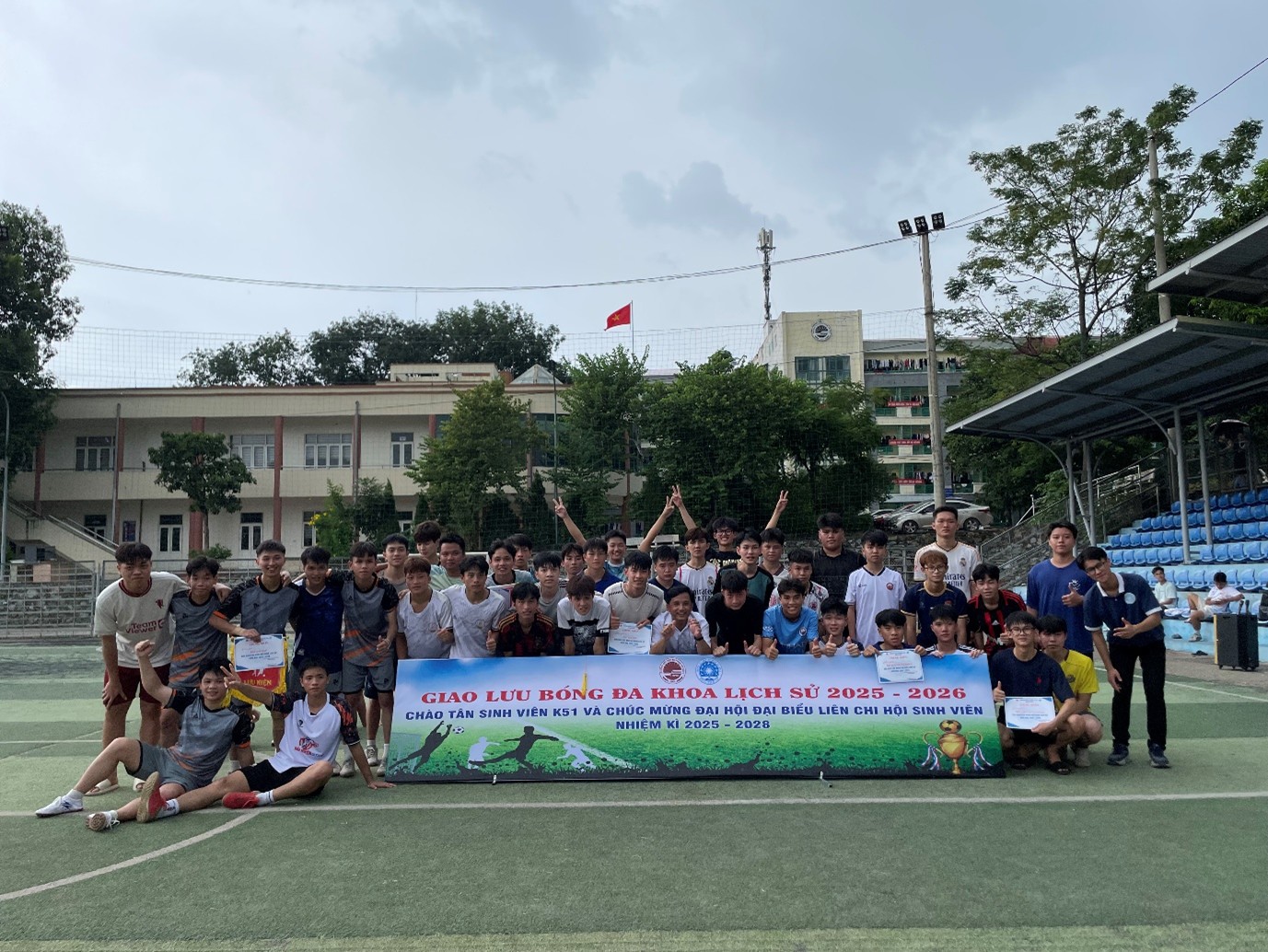 Giải giao lưu bóng đá nam Khoa Lịch sử