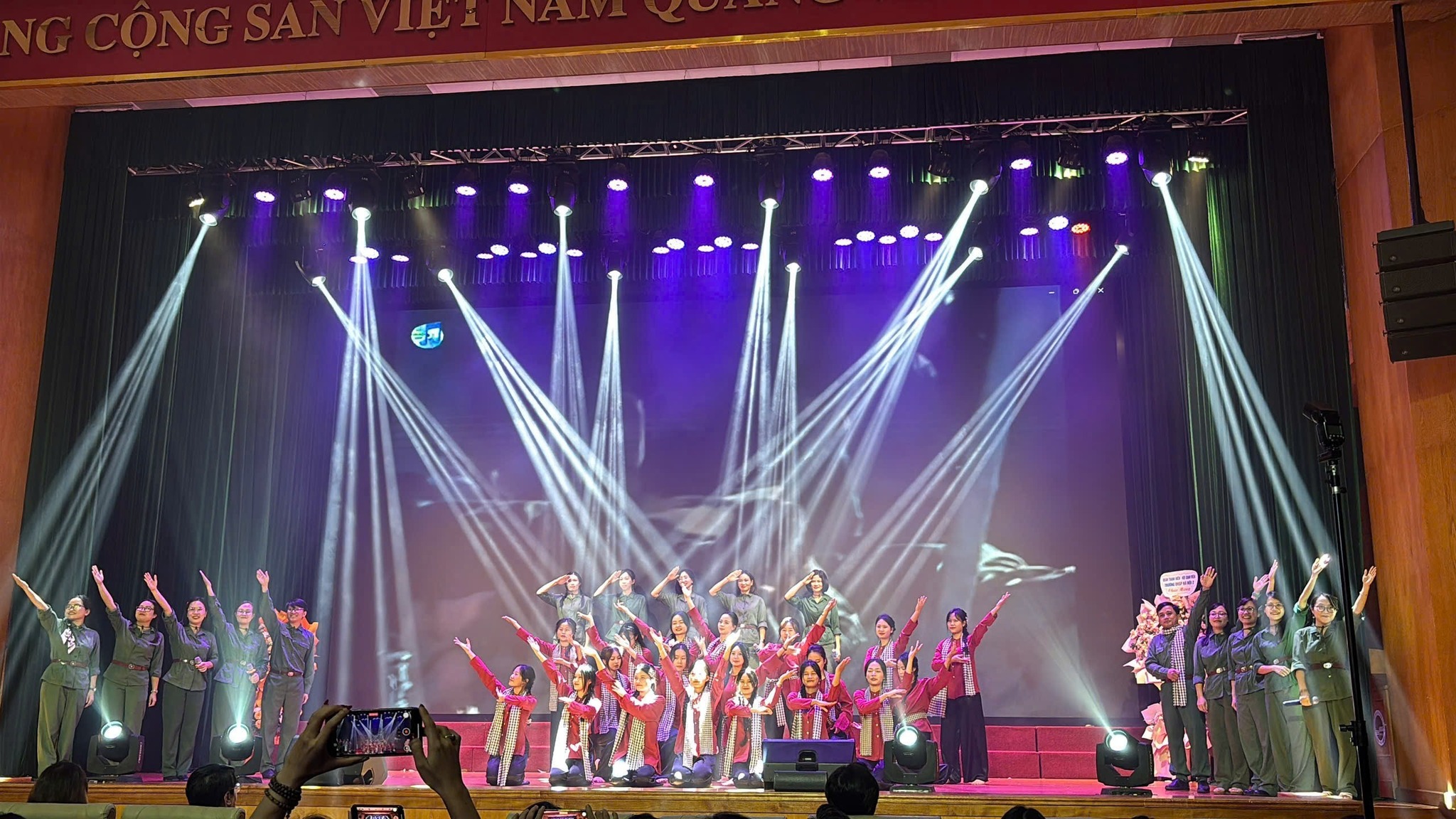 566231663_1378440687618131_1120584817222108903_n