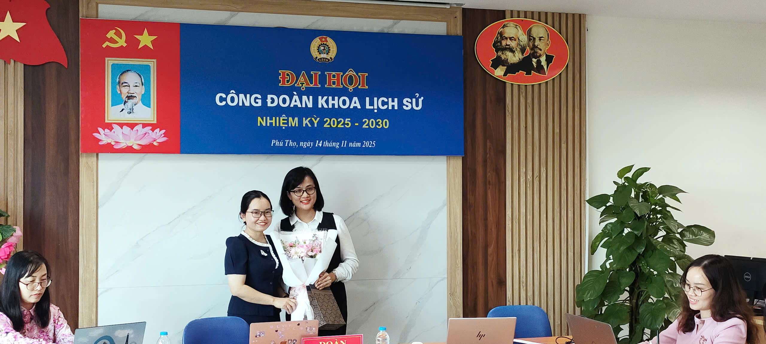 z7222572416318_7609780598ddb2b53f8a23d1bcbaa527