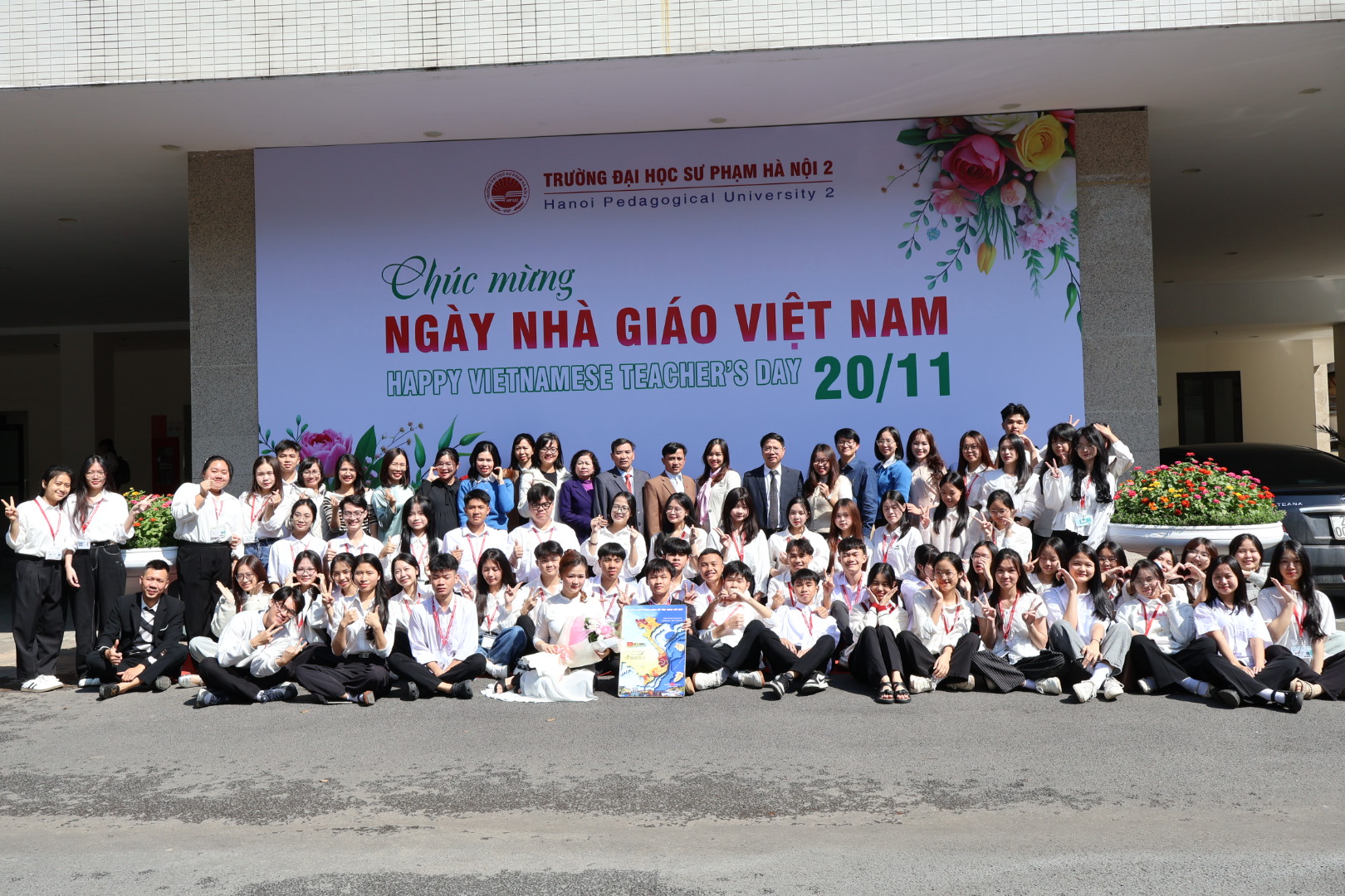 Khoa Lịch sử tổ chức gặp mặt kỷ niệm Ngày Nhà giáo Việt Nam 20/11