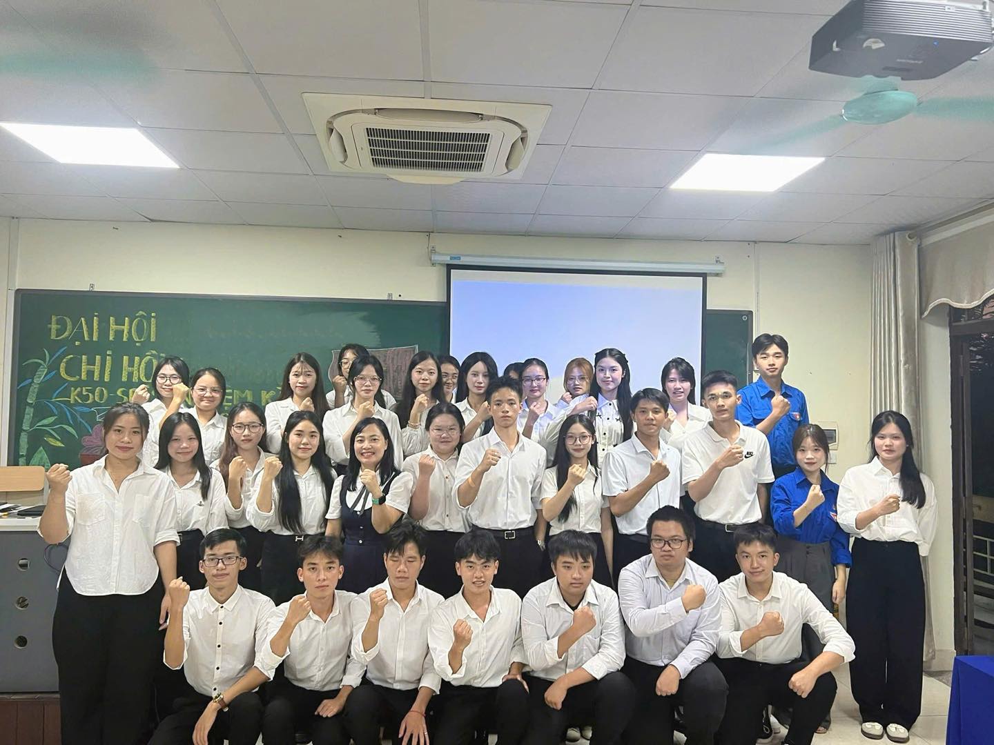 539880994_688444487594354_3777002534986560499_n