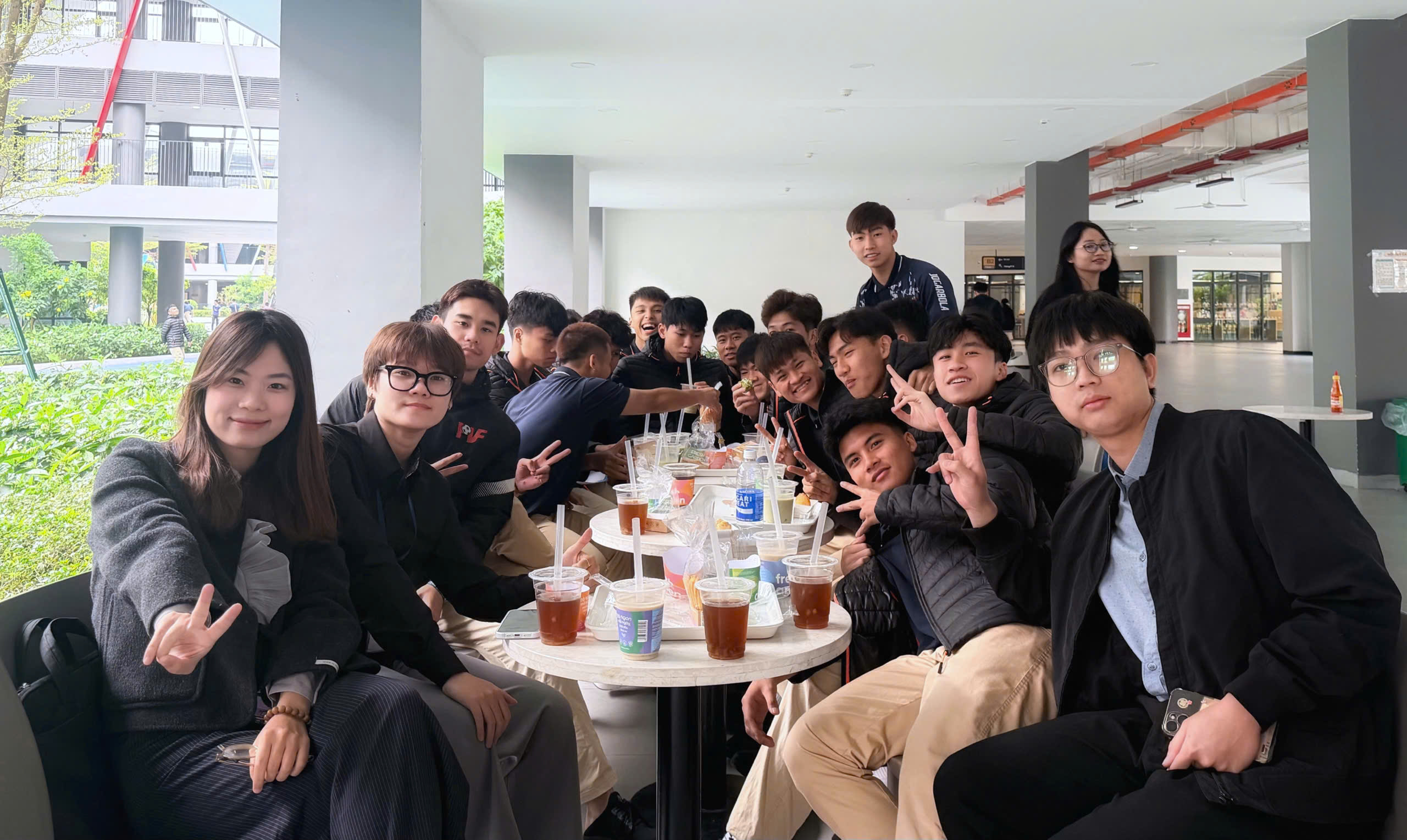 z7748977425508_0f76bf0fe576caea836d6fb595c2879d