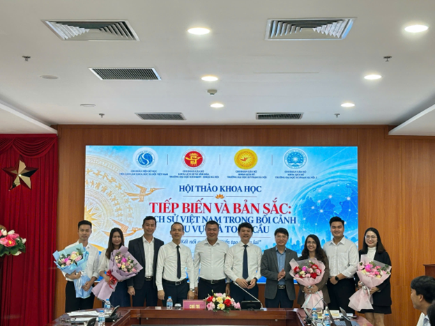 Hội thảo khoa học “Tiếp biến và bản sắc: Lịch sử Việt Nam trong bối cảnh khu vực và toàn cầu”
